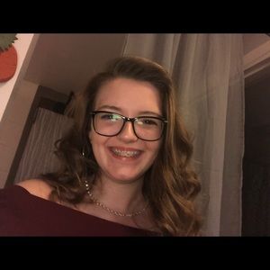 Meet your Posher, Zara